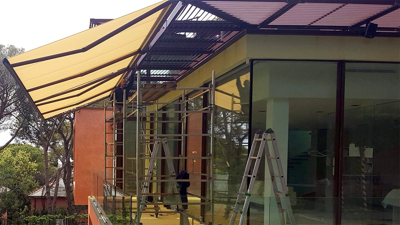 Realizzazione tenda da esterno 03